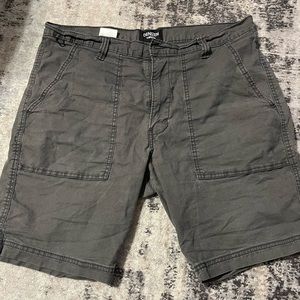 Men’s Levi Cargo Shorts